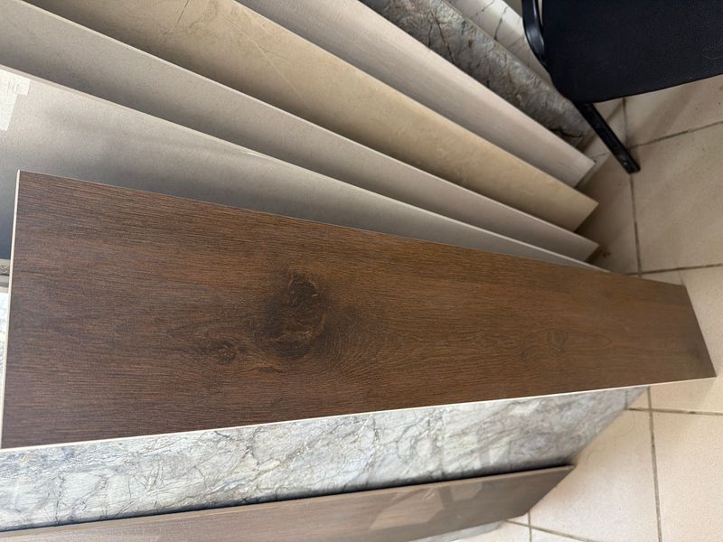 ELMWOOD BROWN MATT 19,8*119,8  Керамогранит Cersanit Elmwood Brown Mat Rect** 19,8x119,8 см фото